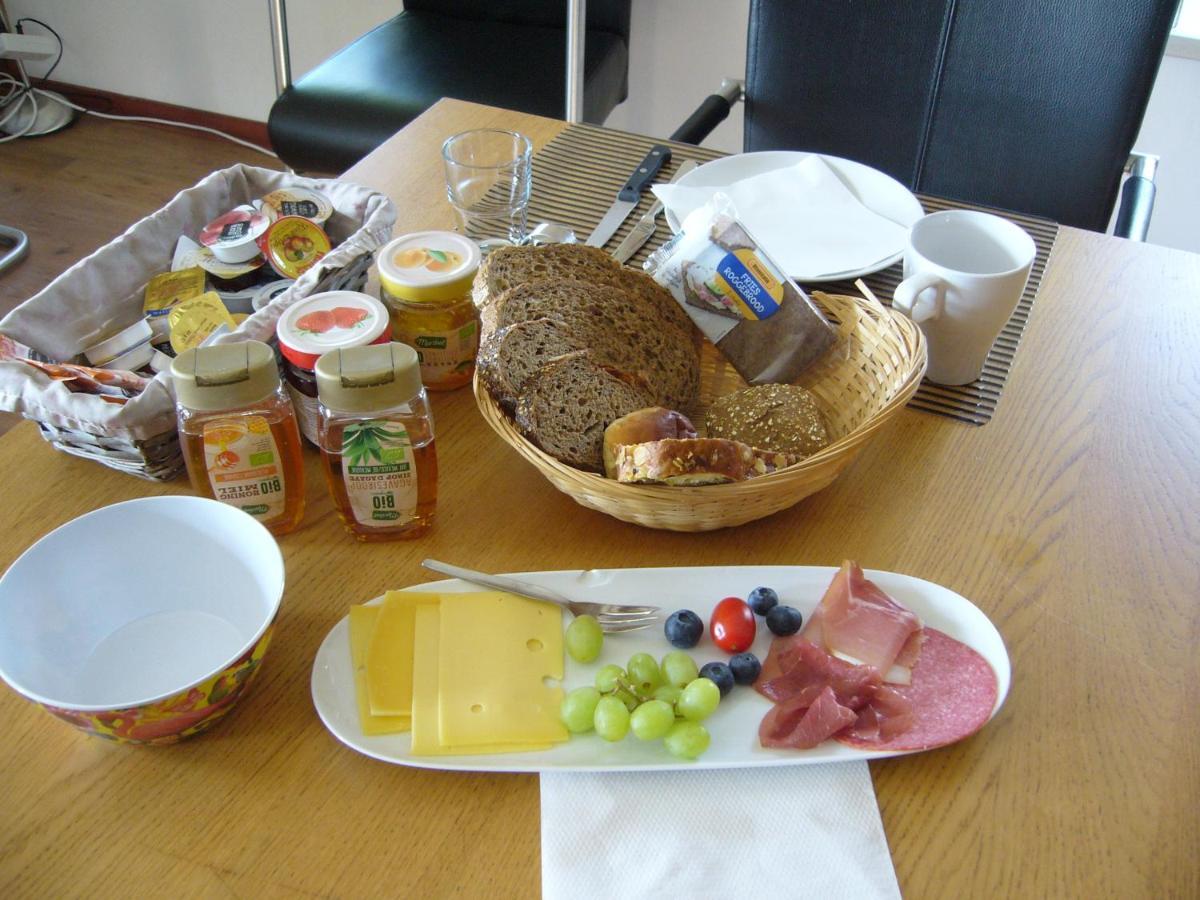 De Stjelp Pleats Bed & Breakfast Lemmer Dış mekan fotoğraf