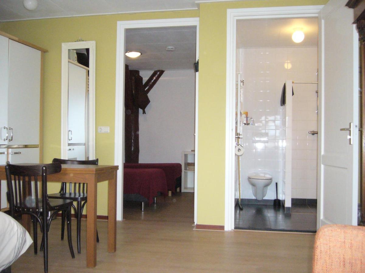 De Stjelp Pleats Bed & Breakfast Lemmer Dış mekan fotoğraf