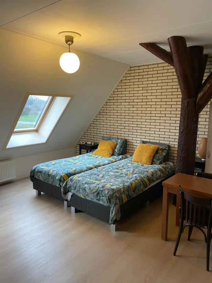 De Stjelp Pleats Bed & Breakfast Lemmer Dış mekan fotoğraf