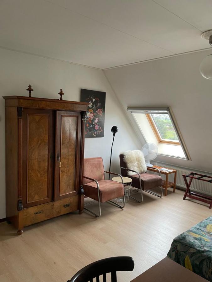 De Stjelp Pleats Bed & Breakfast Lemmer Dış mekan fotoğraf