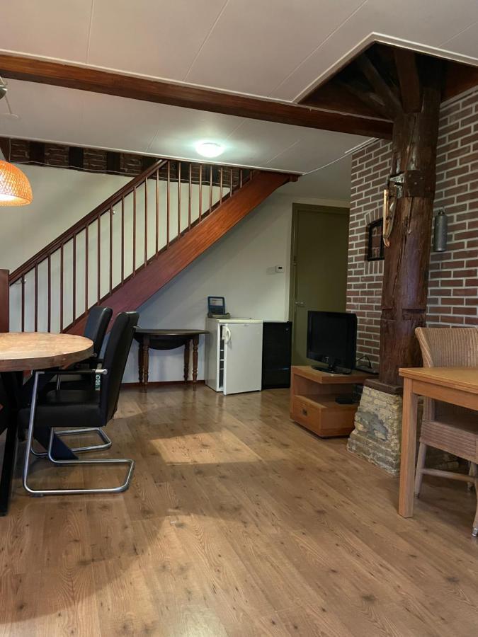 De Stjelp Pleats Bed & Breakfast Lemmer Dış mekan fotoğraf